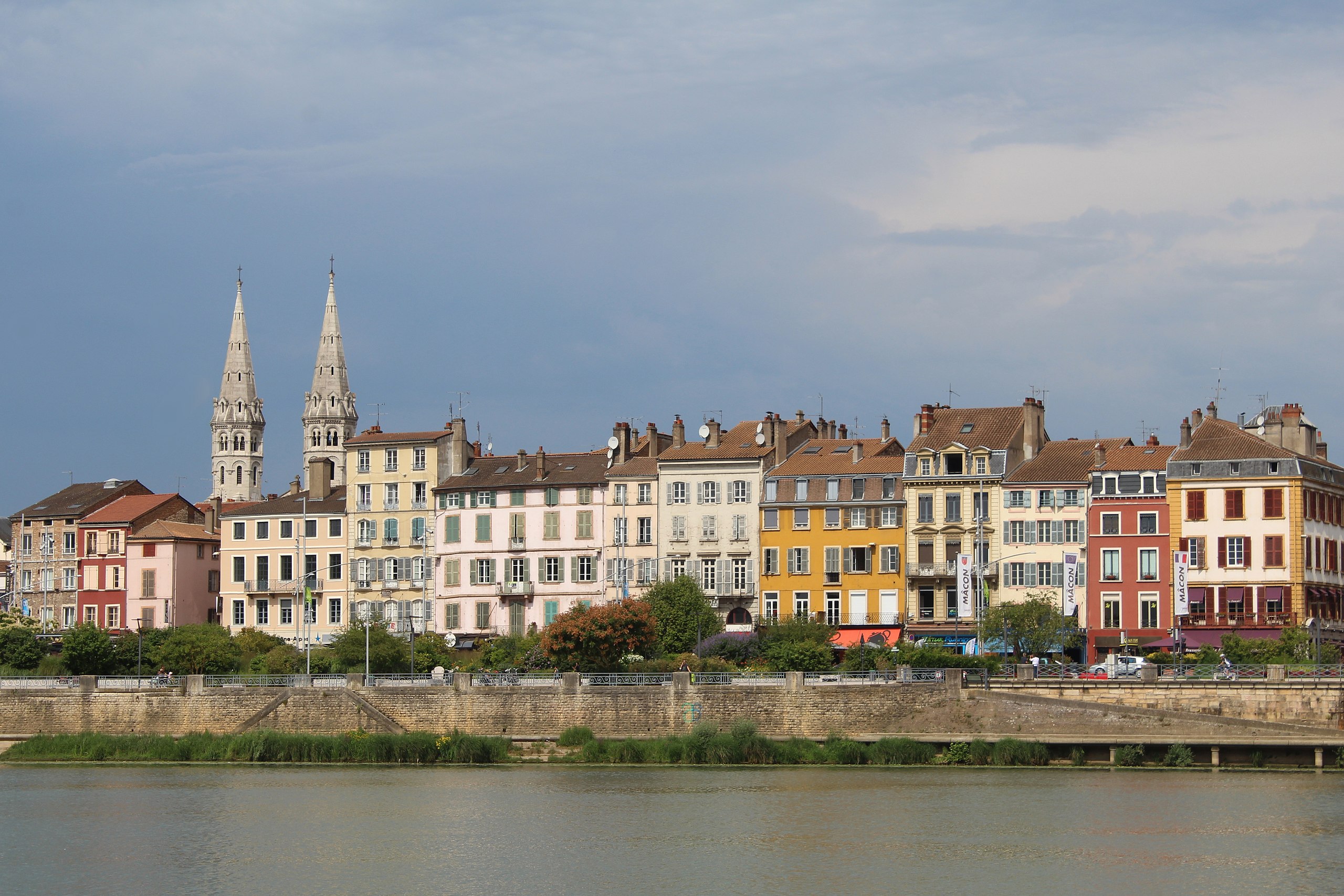 On se forme à Mâcon ! Plus de 100 formations à Mâcon.